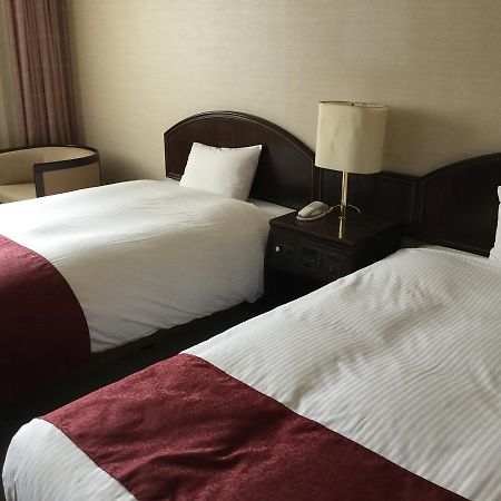 Utsunomiya Inter Resort Hotel & Golf Tsuru Country Club Buitenkant foto